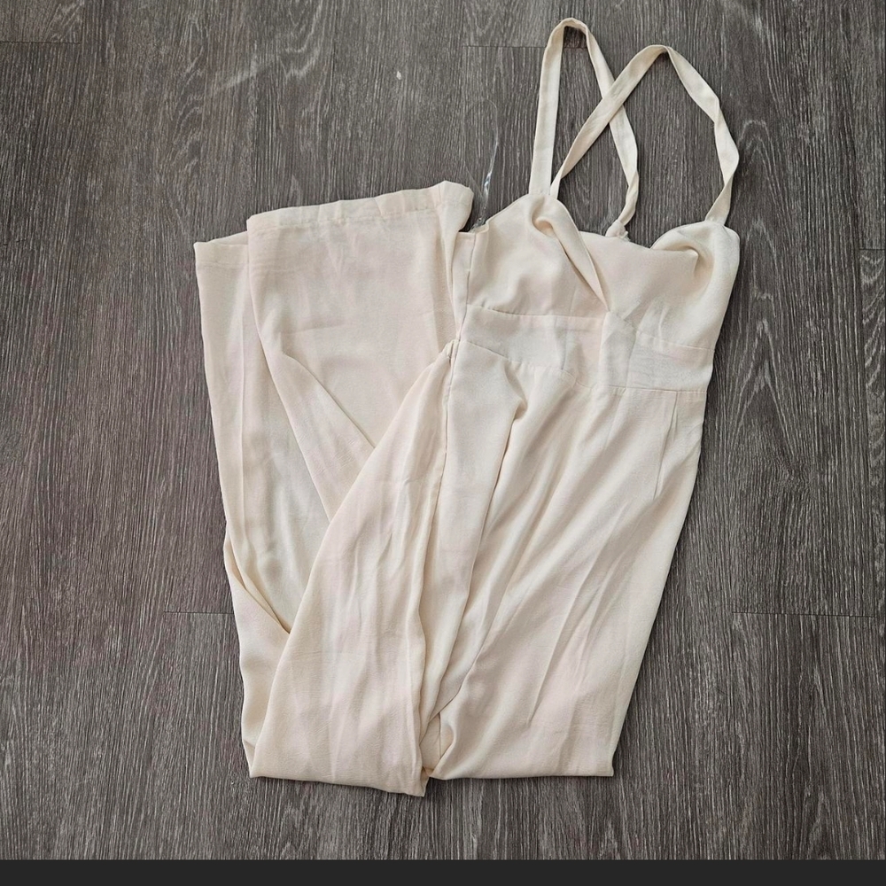 Cream Sleeveless Jumpsuit